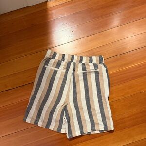 McCarren Studio Striped Beige and Blue Shorts Size Small. New.